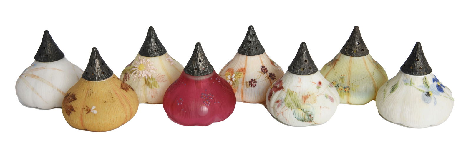 Group of 8 Mt Washington Victorian Fig/Beet Shakers (1 of 5)
