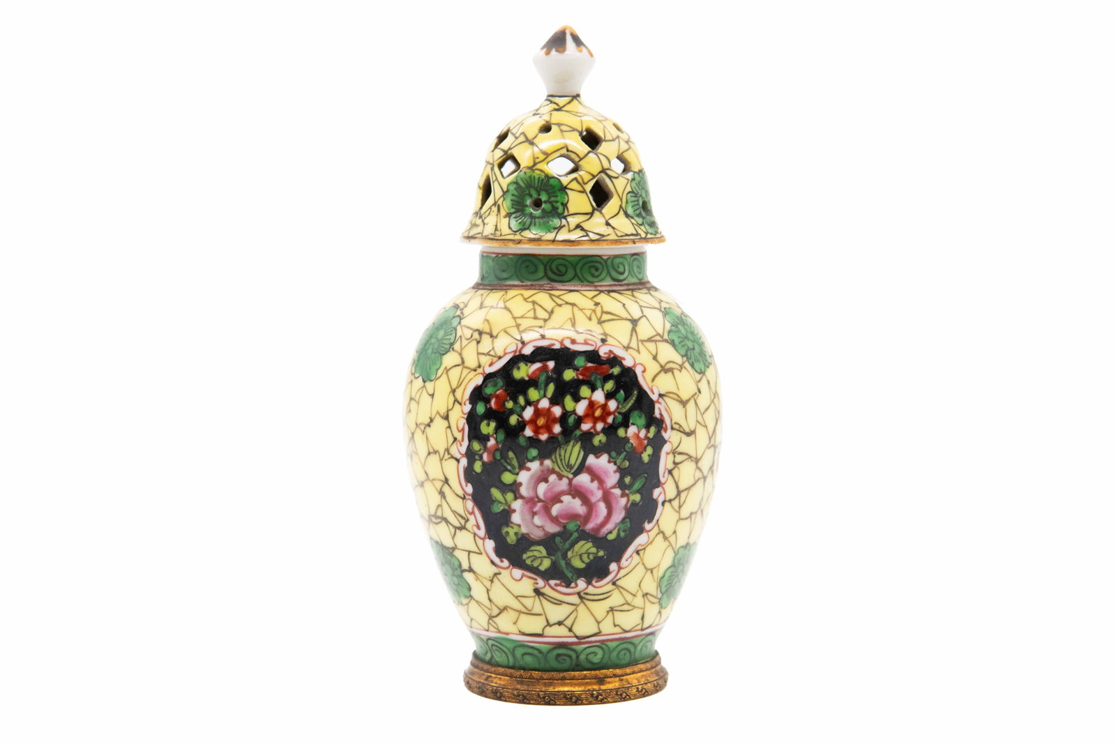 Antique Yellow Floral Perfume/Oil Lamp: Antique Yellow Floral Perfume/Oil Lamp Approximate size: 6” H x 3” W x 3” D