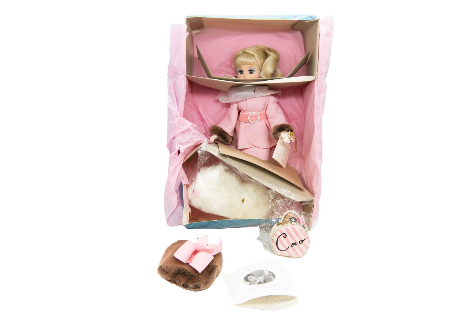 Madame Alexander ‘Coco and Cleo Travel Abroad’ 31040 75th Anniversary Doll Set, 1998 (1 of 13)