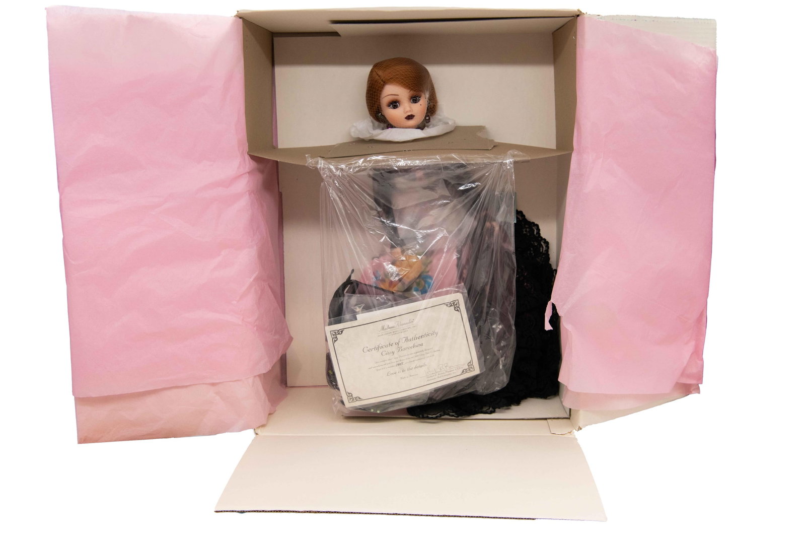 Madame Alexander ‘Cissy Barcelona’ 22330 Doll, 1998: Madame Alexander ‘Cissy Barcelona’ 22330 Doll, 1998 Includes Certificate of Authenticity. Numbered 0449/1500. Box has minor creases and scuffs commensurate with age. Approximate box size: 