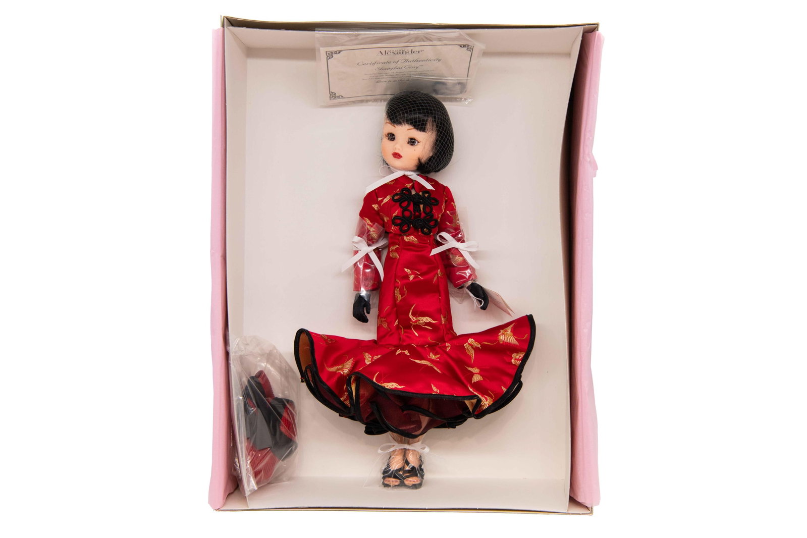 Madame Alexander ‘Shanghai Cissy’ 25565 Doll, 2000 (1 of 10)