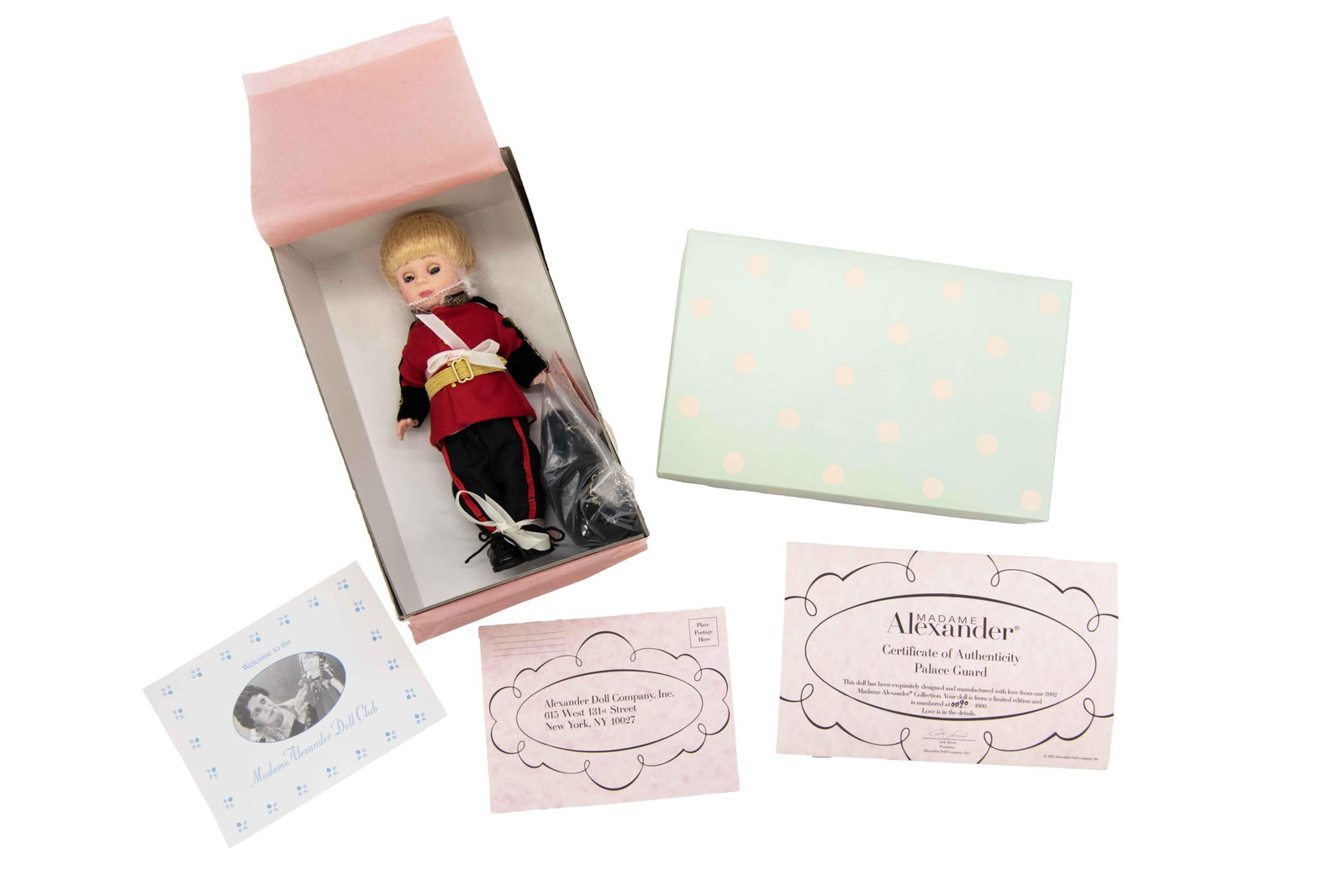 Group of 4 Madame Alexander ‘Palace Guard’ 33395 Doll, 2002: Group of 4 Madame Alexander ‘Palace Guard’ 33395 Doll, 2002 Numbered 0090/1000. Includes Certificate of Authenticity. Box has minimal wear with a minor tear commensurate with age. Numbered