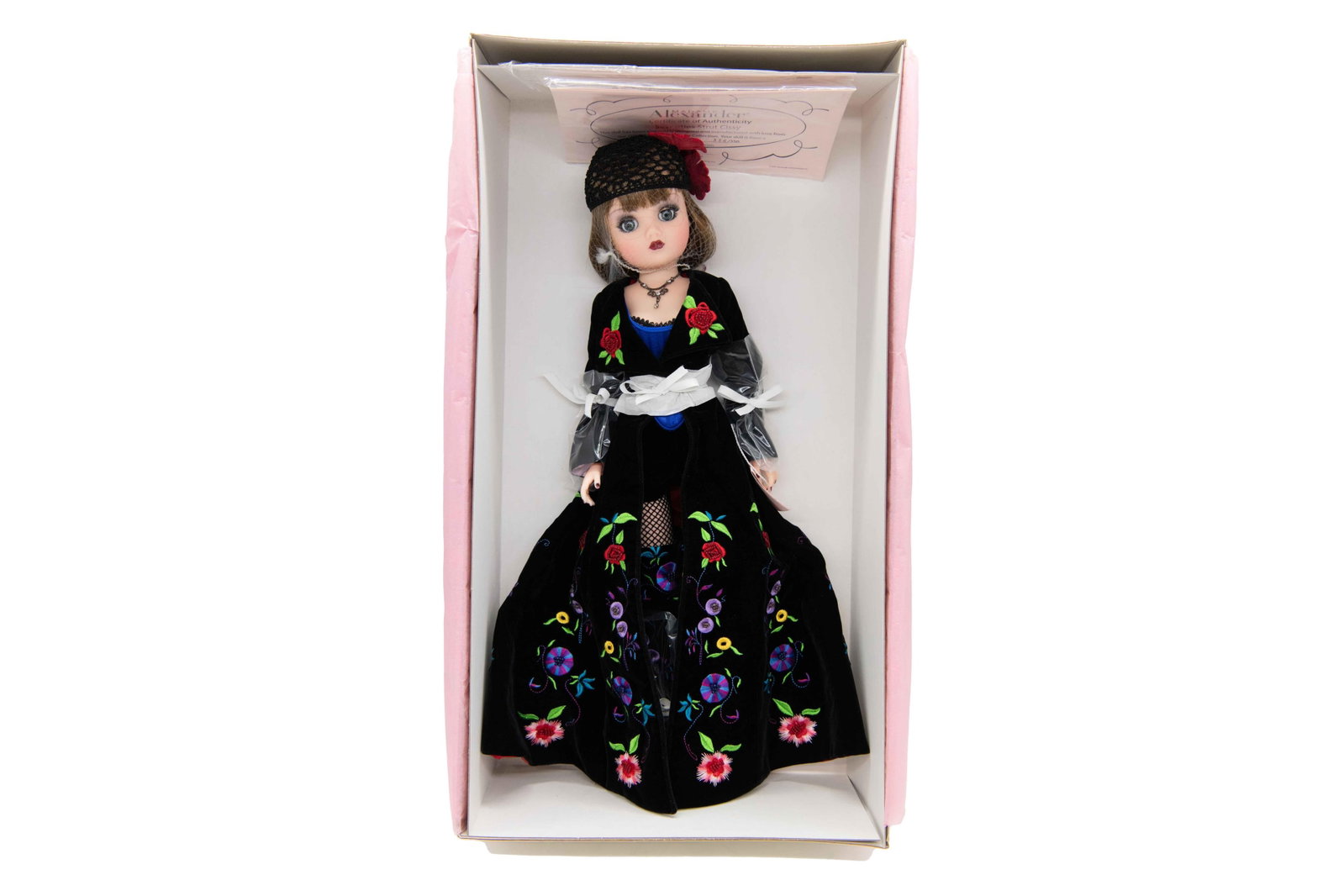 Madame Alexander ‘Seventies Strut Cissy’ 36100 Doll, 2003 (1 of 10)