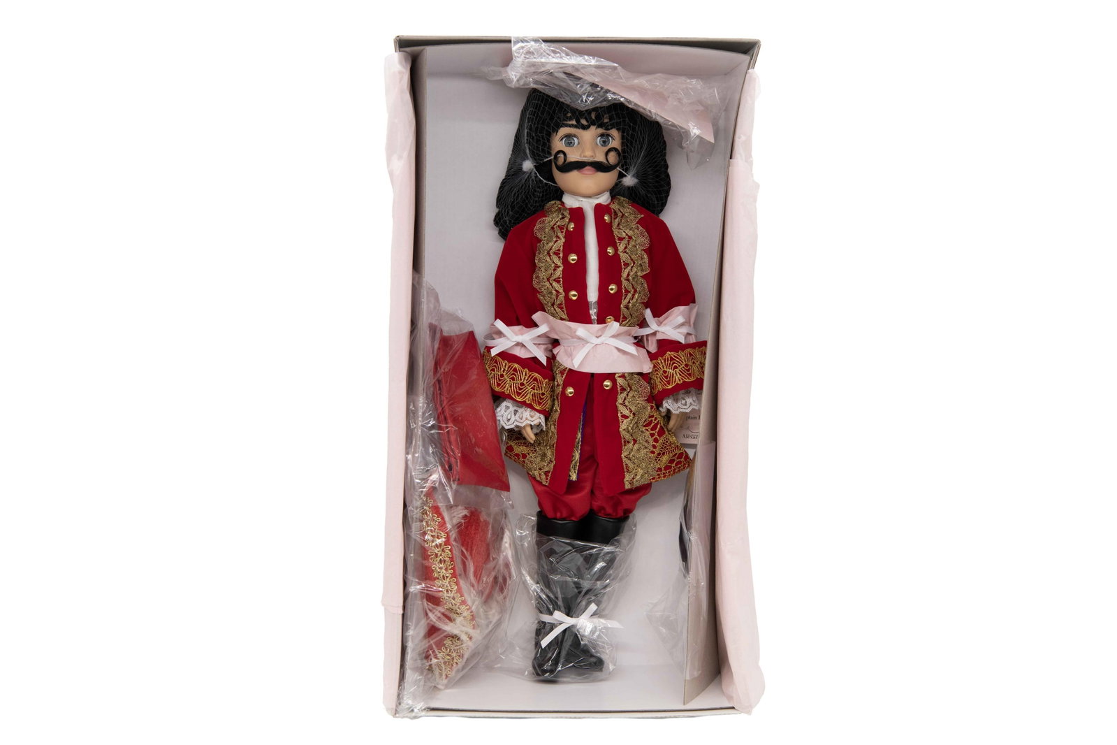 Madame Alexander ‘Captain Hook’ 6249 Doll, 2011: Madame Alexander ‘Captain Hook’ 6249 Doll, 2011 Includes Certificate of Authenticity. Numbered 24/25. Box has minor creases, scuffs and dents commensurate with age. Approximate box size: 6