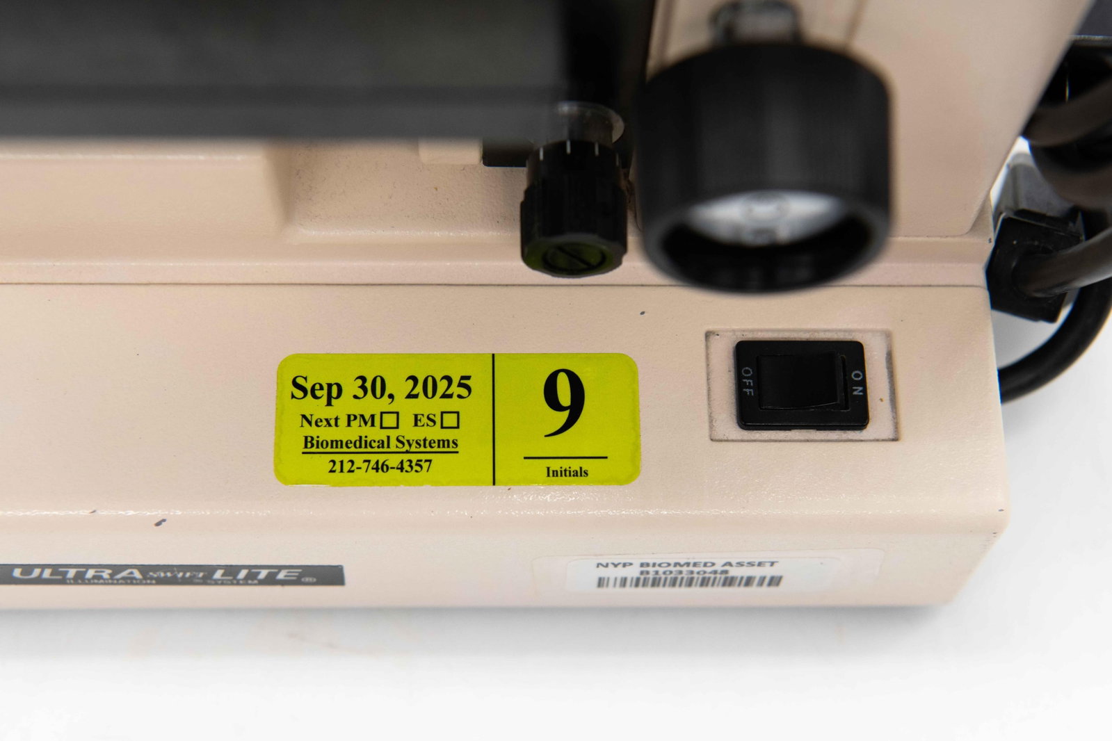 Swift M3500D Microscope - 6