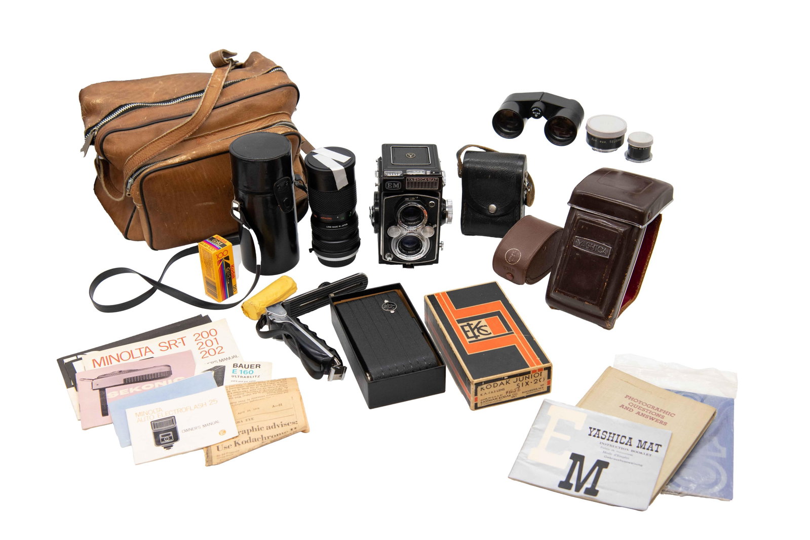 Group fo Camera Equipment incl. Yashica-Mat 120 Camera (1 of 20)