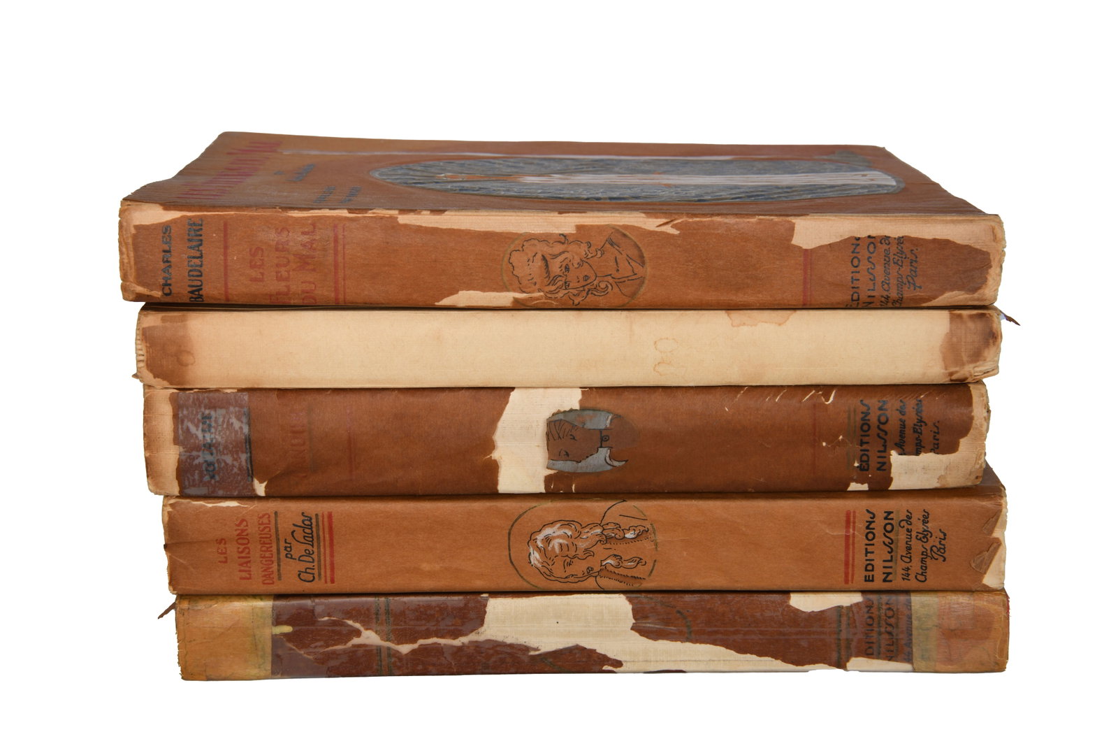 Group of 5 French Books, Incl. Daphins Et Chloe: Group of 5 French Books, Incl. Daphins Et Chloe 1. Daphins Et Chloe By Longus Editions Nilsson Mylar dust jacket Edges of front cover has tear along edges. Spine has been taped from top to bottom. Fro