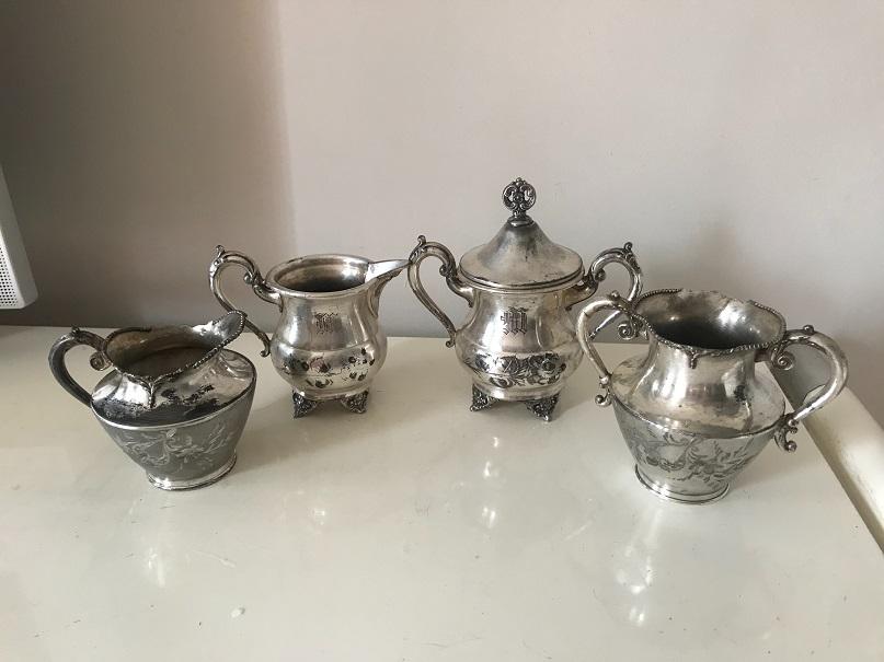 Lot of Silverplate Articles (1 of 6)