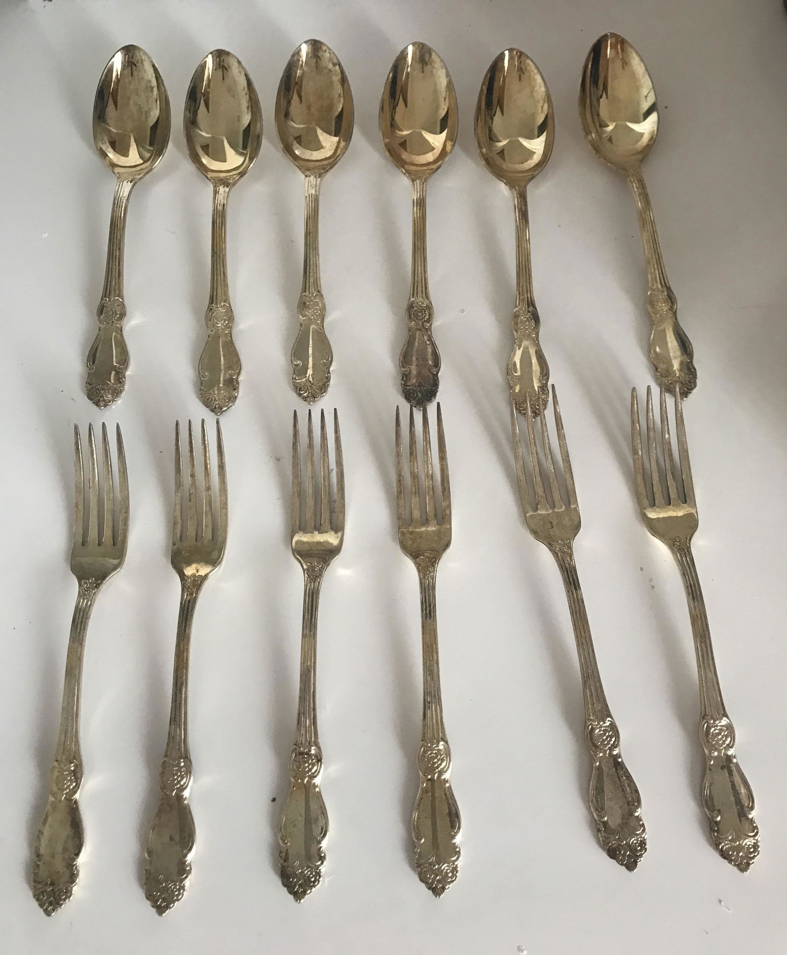 12 pcs Russian Gilded Cuttlery Set: cuttlery set