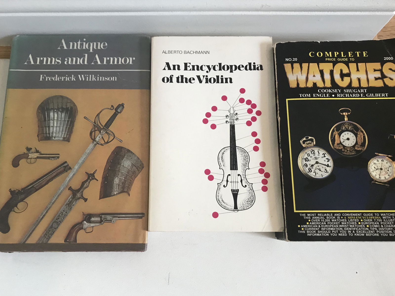 3 pcs Reference Books on Armor, Violins, Watches: Armor, Violins, Watches