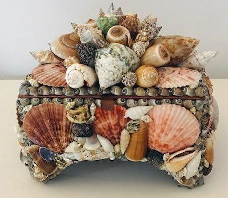 Sea Shell Encrusted Jewelry  Box (1 of 4)