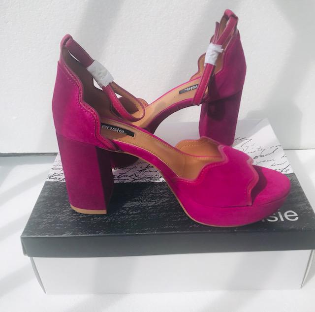 Magenta Kensie Suede Wedges High Heel in Box (1 of 2)
