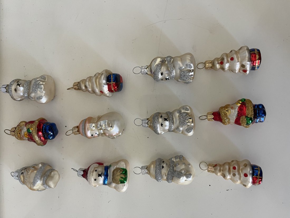 Vintage Miniature Christmas Ornaments: Miniature Christmas Ornaments set. merury glass with glitter.