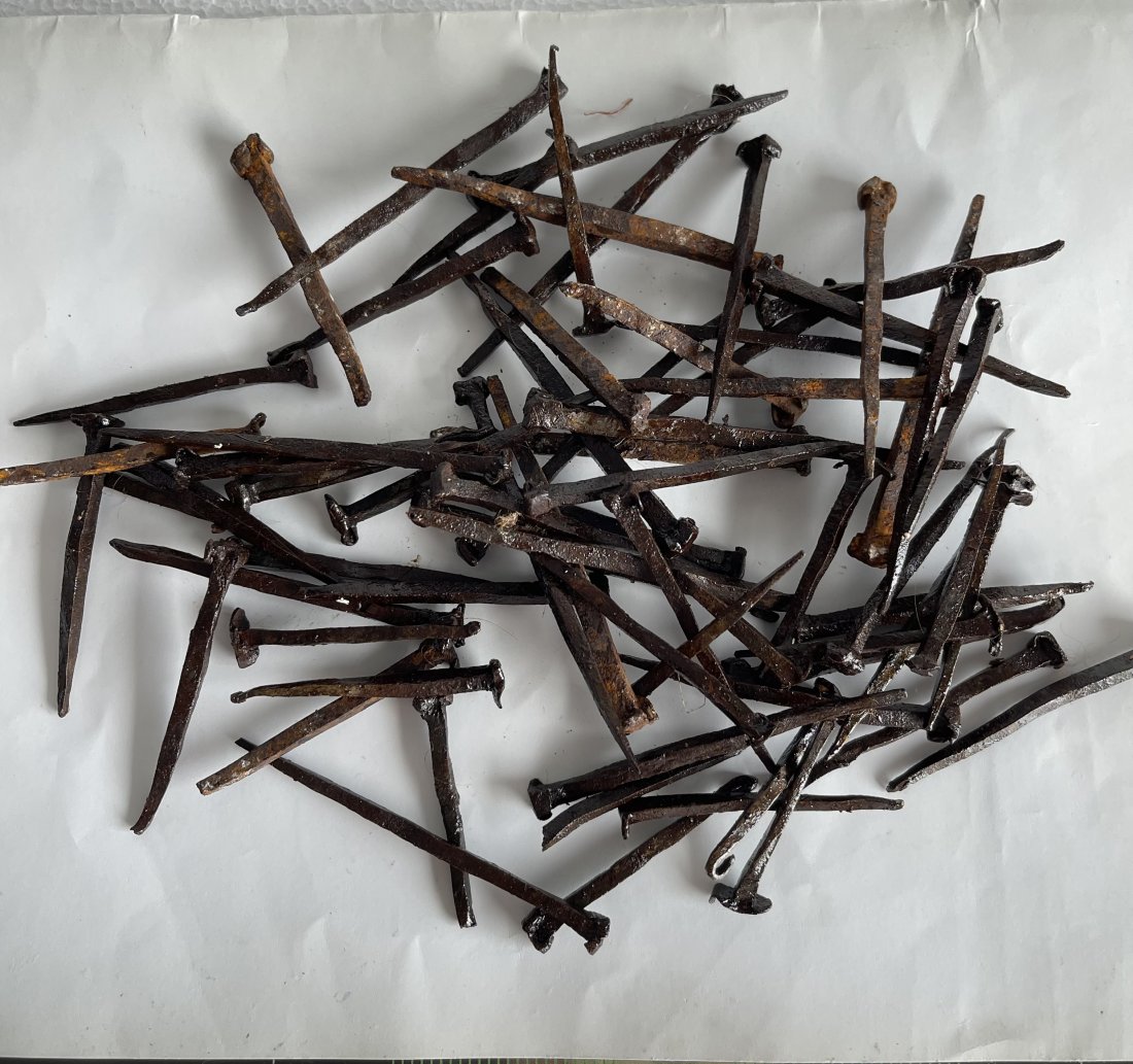 Baroque Nails Lot 50 pcs: hand hammered antique baroque nails lot of 50pcs.