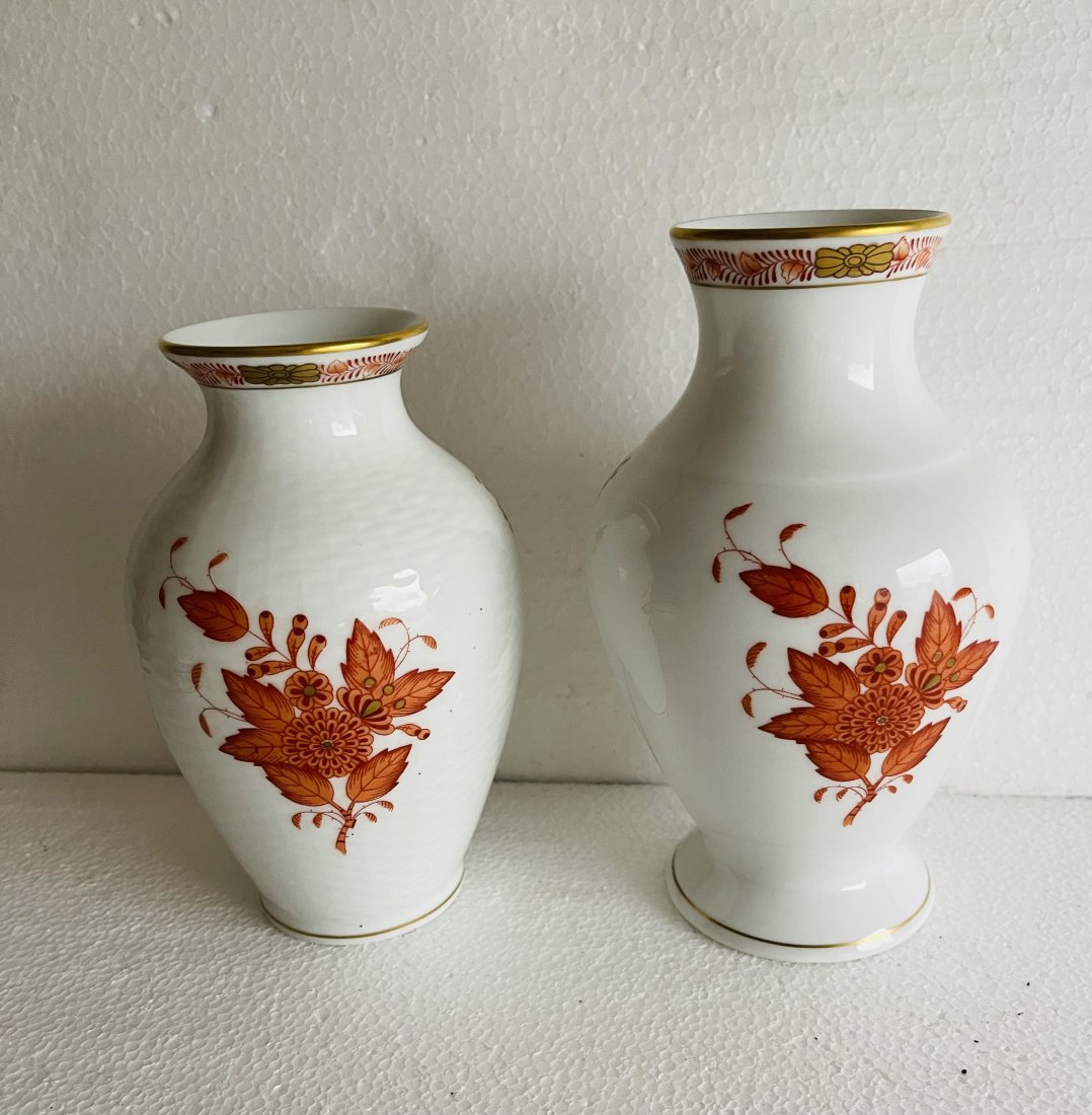 Two Herend Chinese Bouquet Porcelain Vase: Herend Hungary Chinese bouquet two vase.