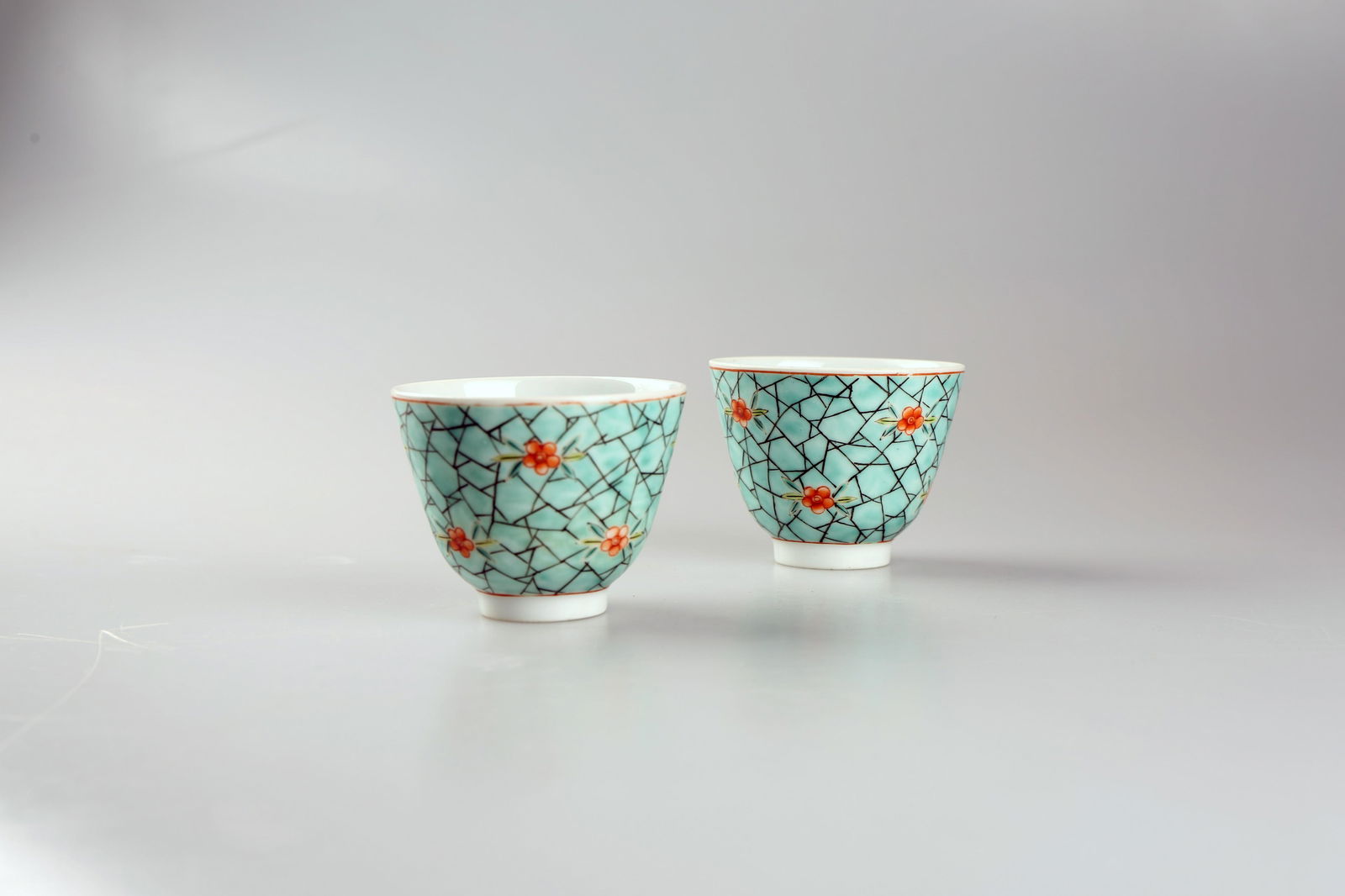 A Pair of Qing Dynasty Pastel Ice Flower Tea Cups (1 of 4)