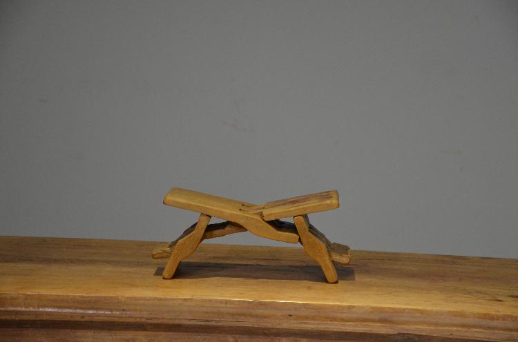 Chinese small pillow stool (1 of 5)