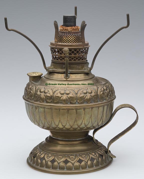 FANCY "THE TINY JUNO" BRASS FOOTED FINGER LAMP, ke