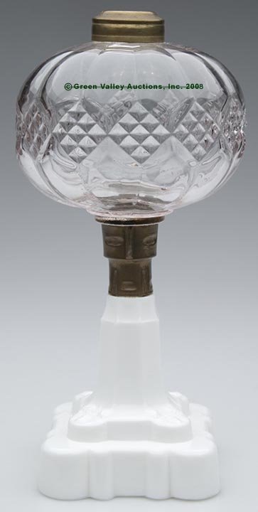 HOBBS' DIAMOND CLUSTER MELON STAND LAMP, kerosene
