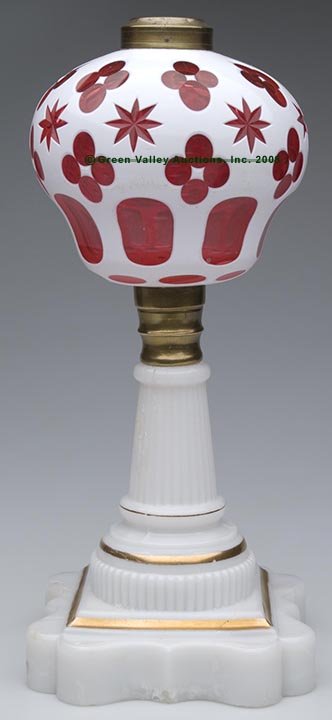 CUT OVERLAY STAR AND QUATREFOIL STAND LAMP, keros