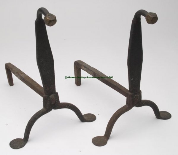 MID-ATLANTIC WROUGHT-IRON PAIR OF ANDIRONS, facett