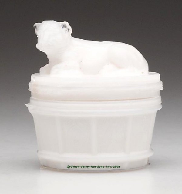 COW ON ROUND TUB COVERED SALT, opaque white/milk g