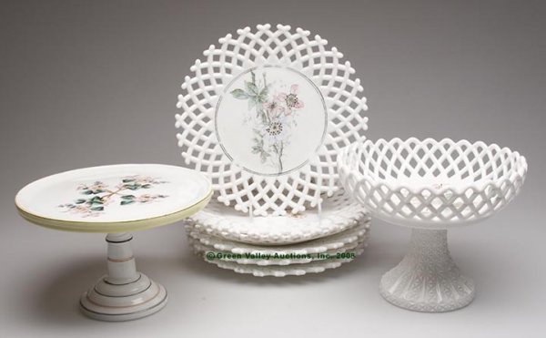LATTICE EDGE ARTICLES, LOT OF EIGHT, opaque white/