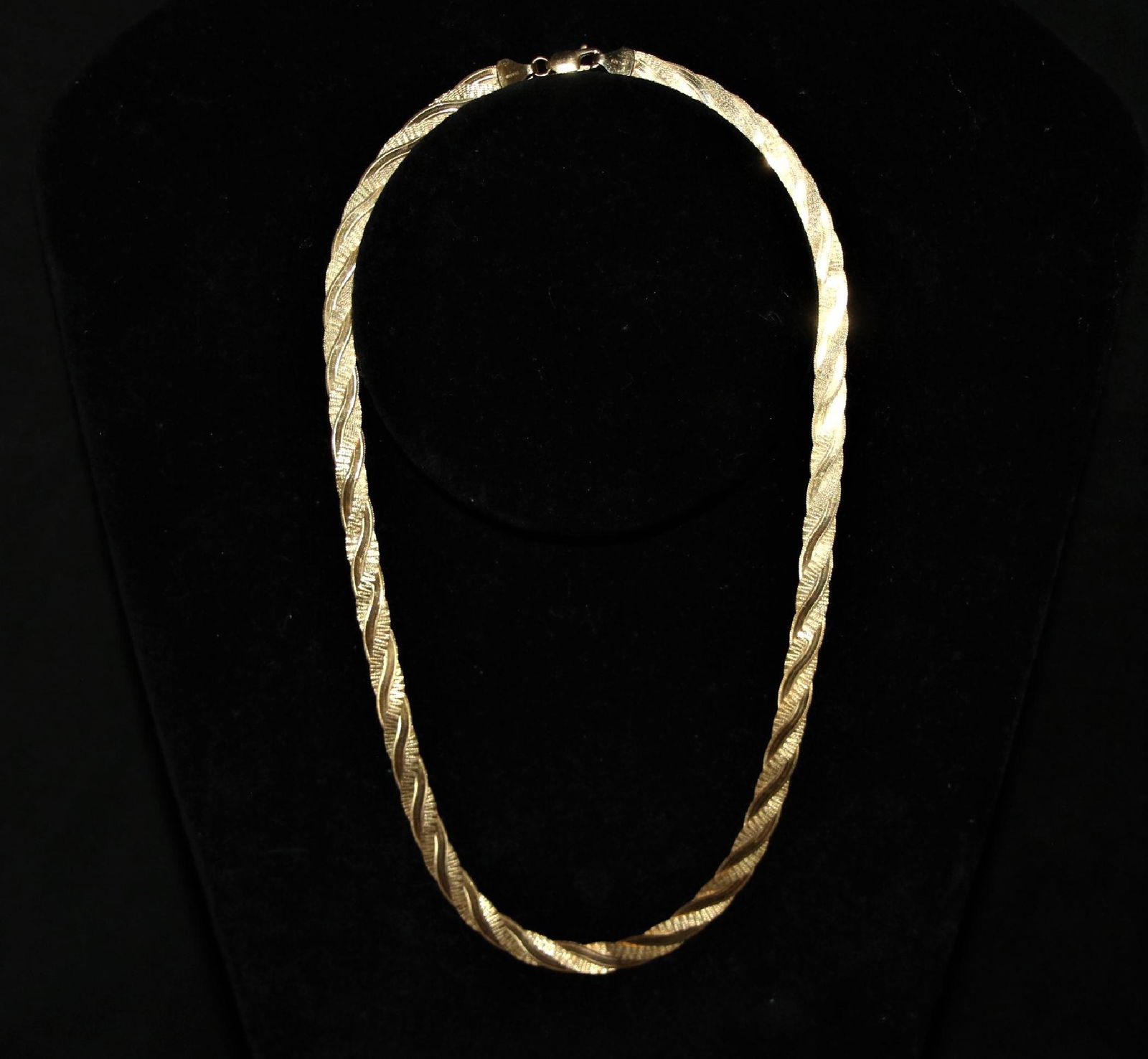 Lady's Gold Braided Necklace (1 of 4)