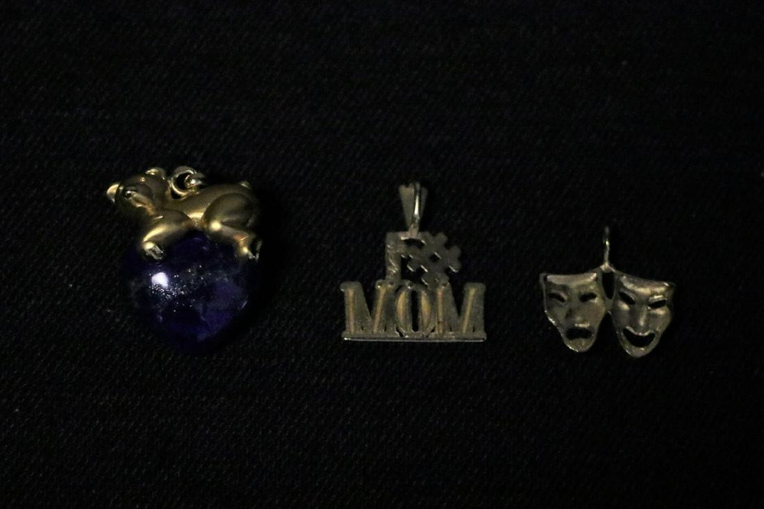 Collection of Gold Pendants (1 of 2)