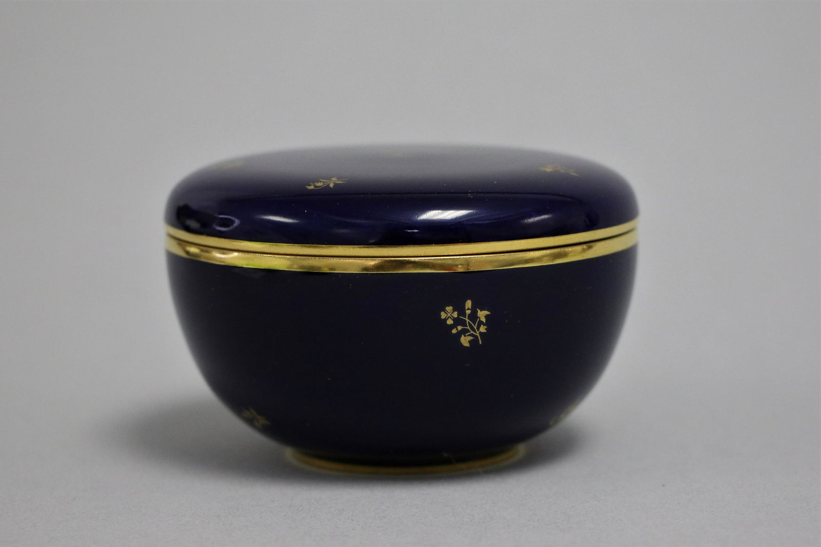 Sevres, "Cobalt Blue", Lidded Bowl (1 of 5)