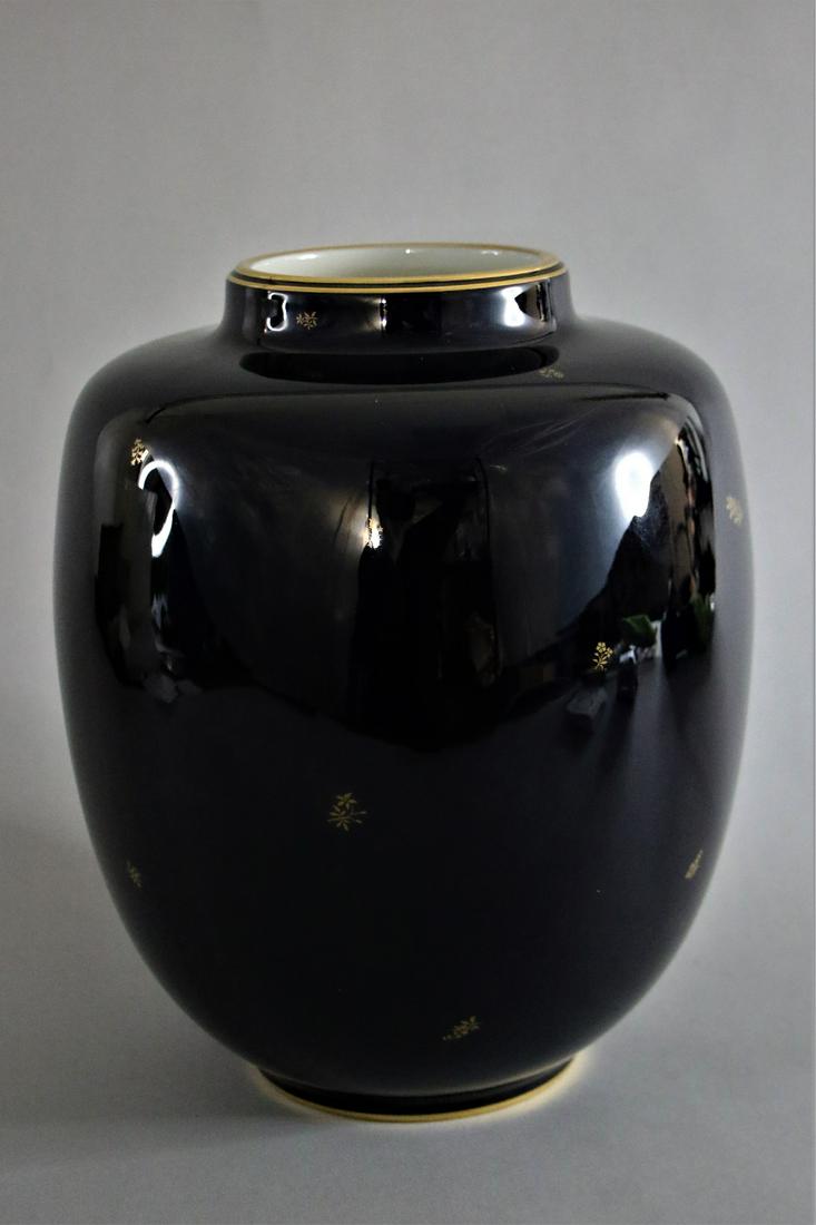 Sevres, "Cobalt Blue", Urn (1 of 5)