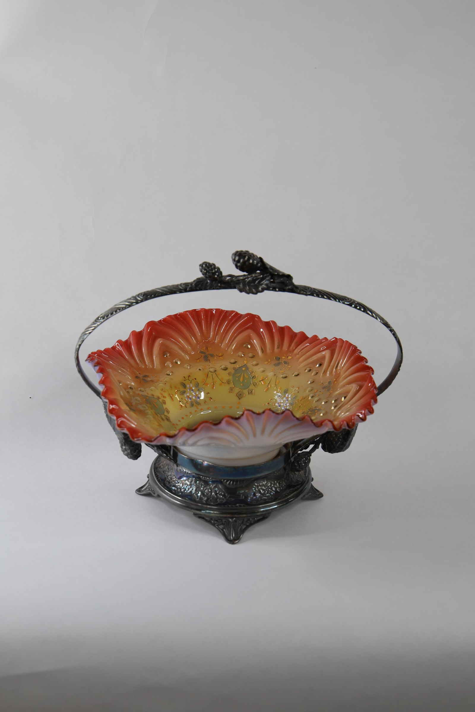 Pairpont Glass, Silver Plate Bride Basket (1 of 9)