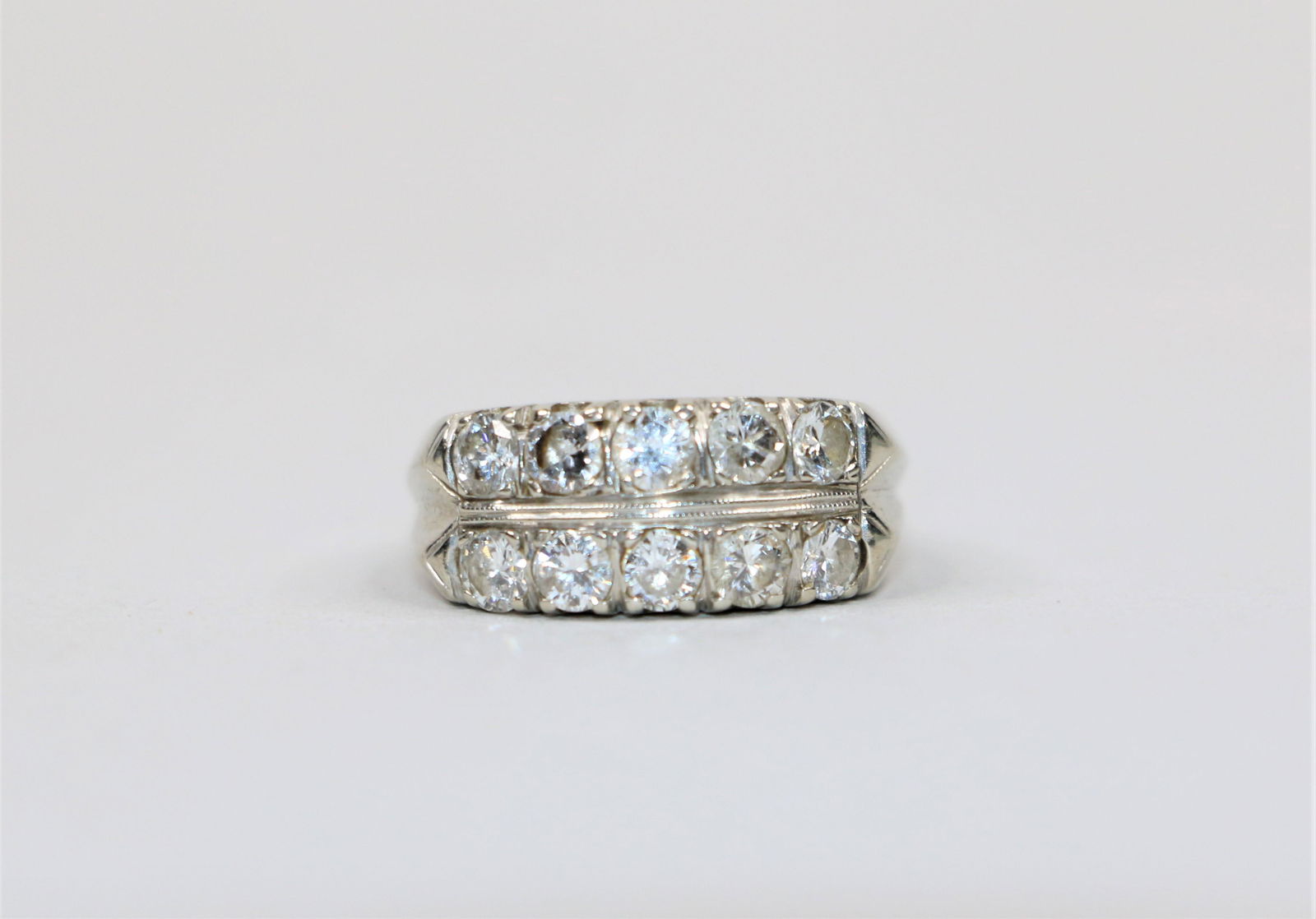 White Gold & Diamond Ring (1 of 7)