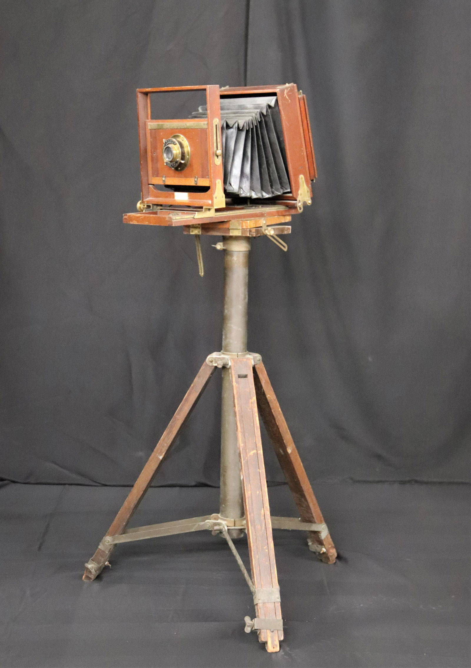 Rochester Camera with Tripod (1 of 6)