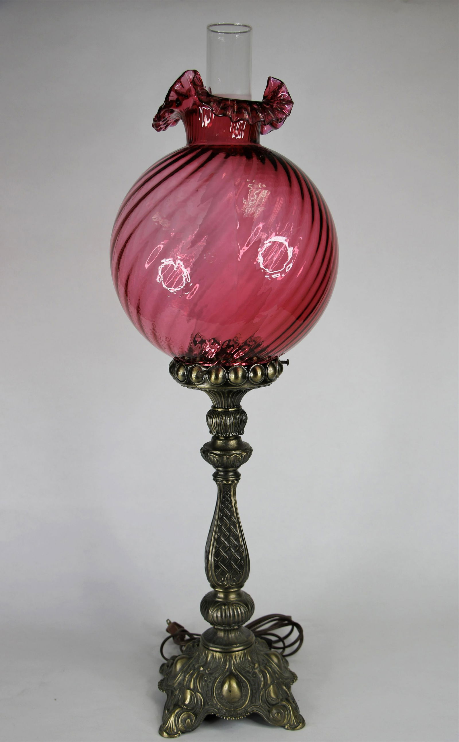 Cranberry Glass Parlor Lamp (1 of 6)
