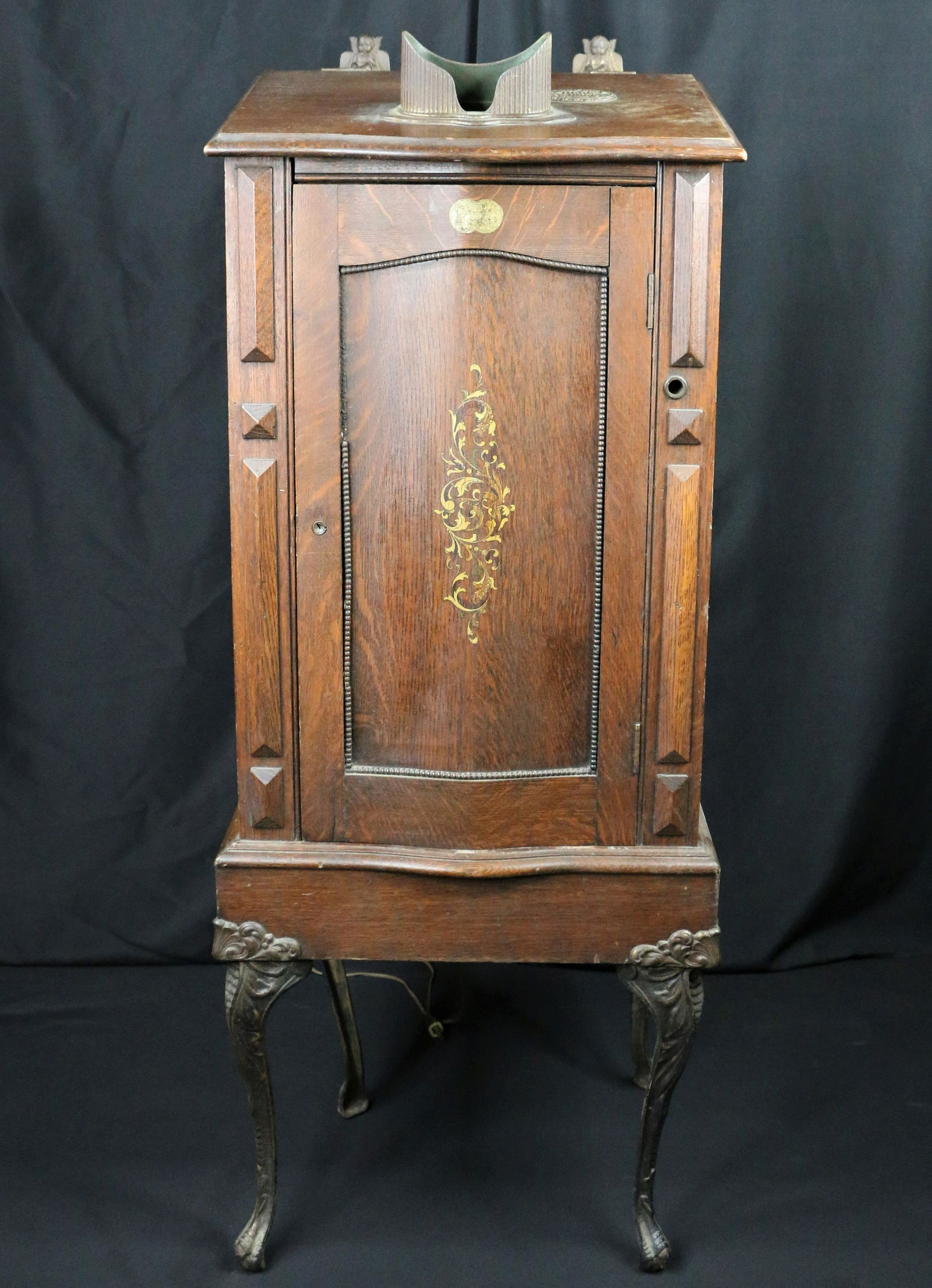 Mills Novelty, Coin Operated Autostereoscope (1 of 10)