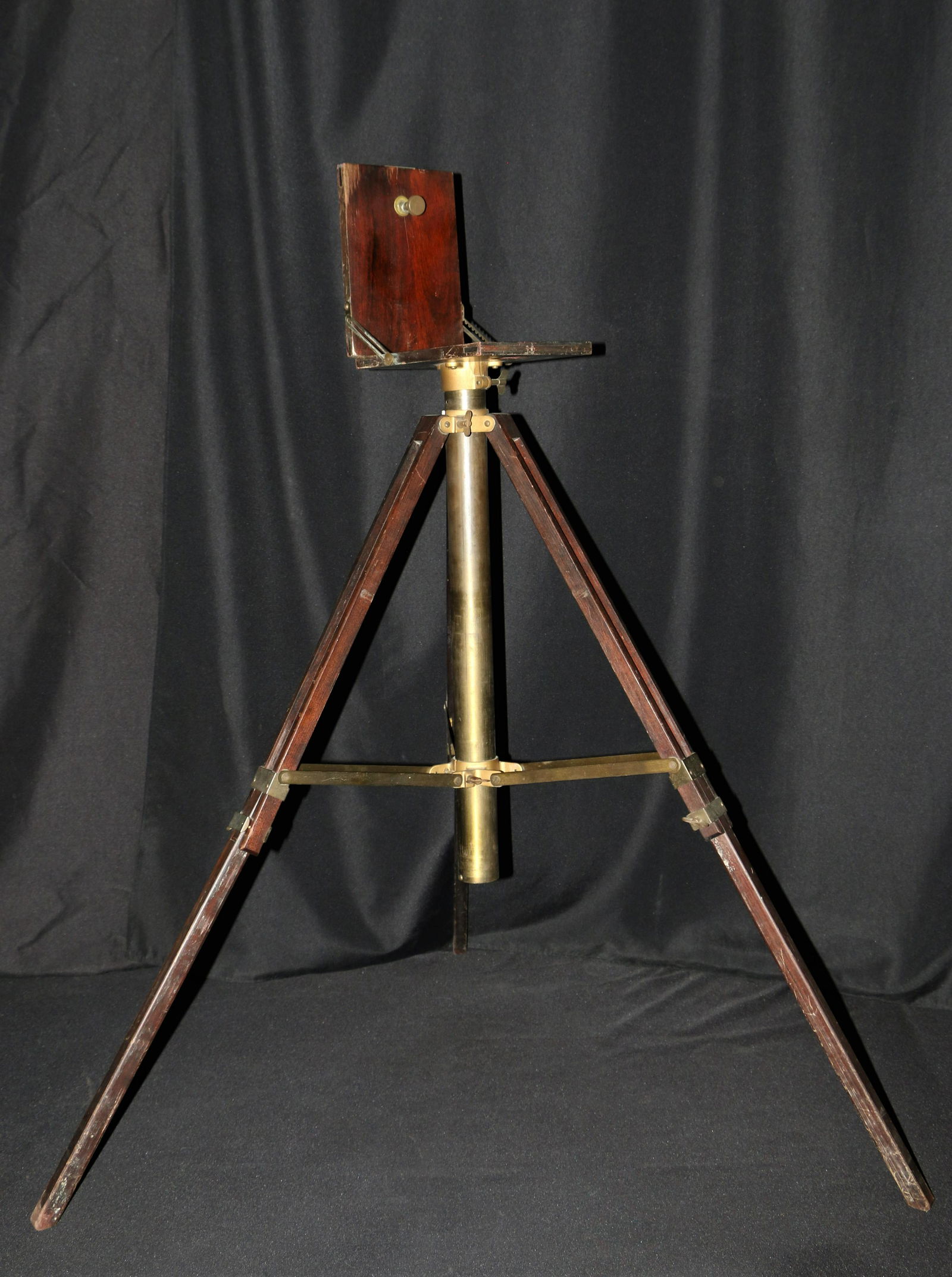 Graflex, Crown Camera Stand (1 of 6)