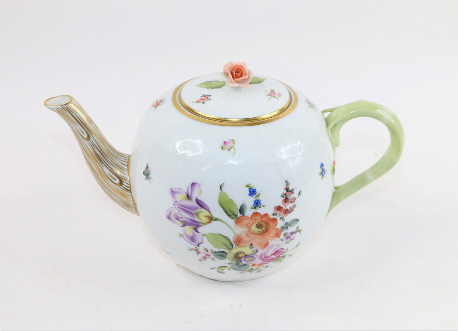 Herend, Handpainted Porcelain Teapot (1 of 5)