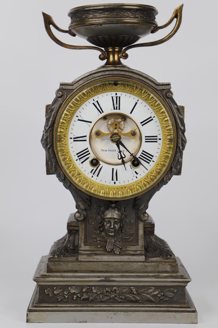 New Haven Clock Co., Mantel Clock (1 of 7)