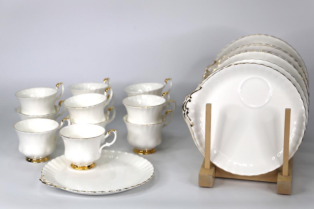 Royal Albert, Val D'or Snack Sets (1 of 5)