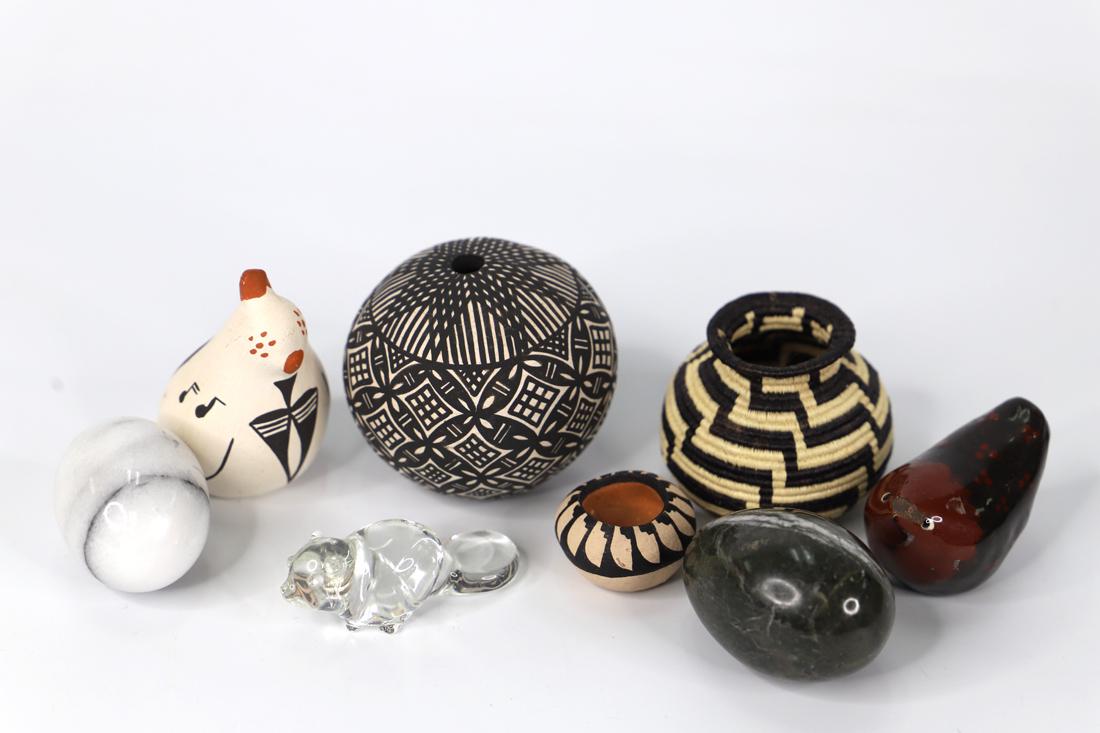 Native American, Pottery and Figurines (1 of 8)