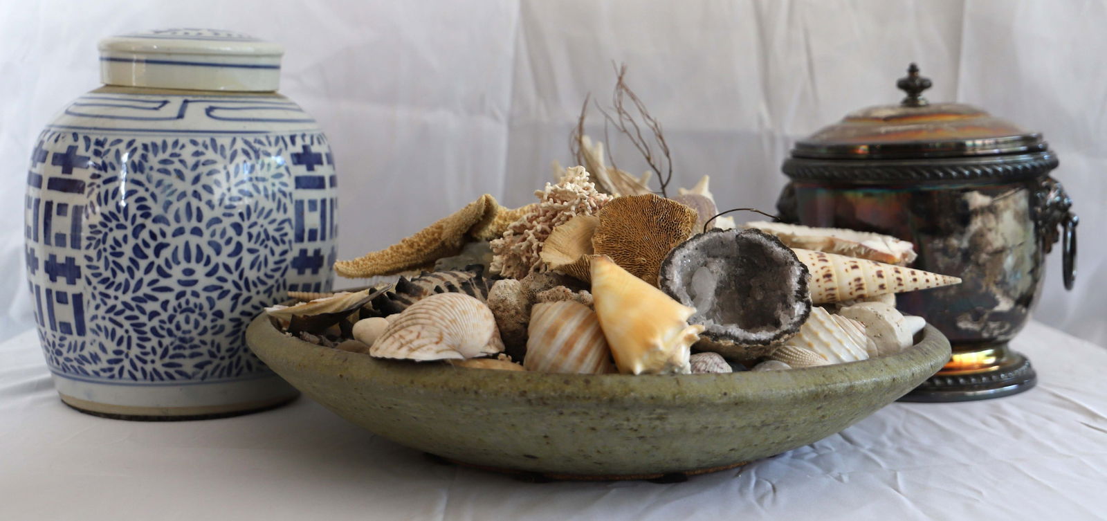 Ginger Jar, Ice Bucket, Shells (1 of 7)