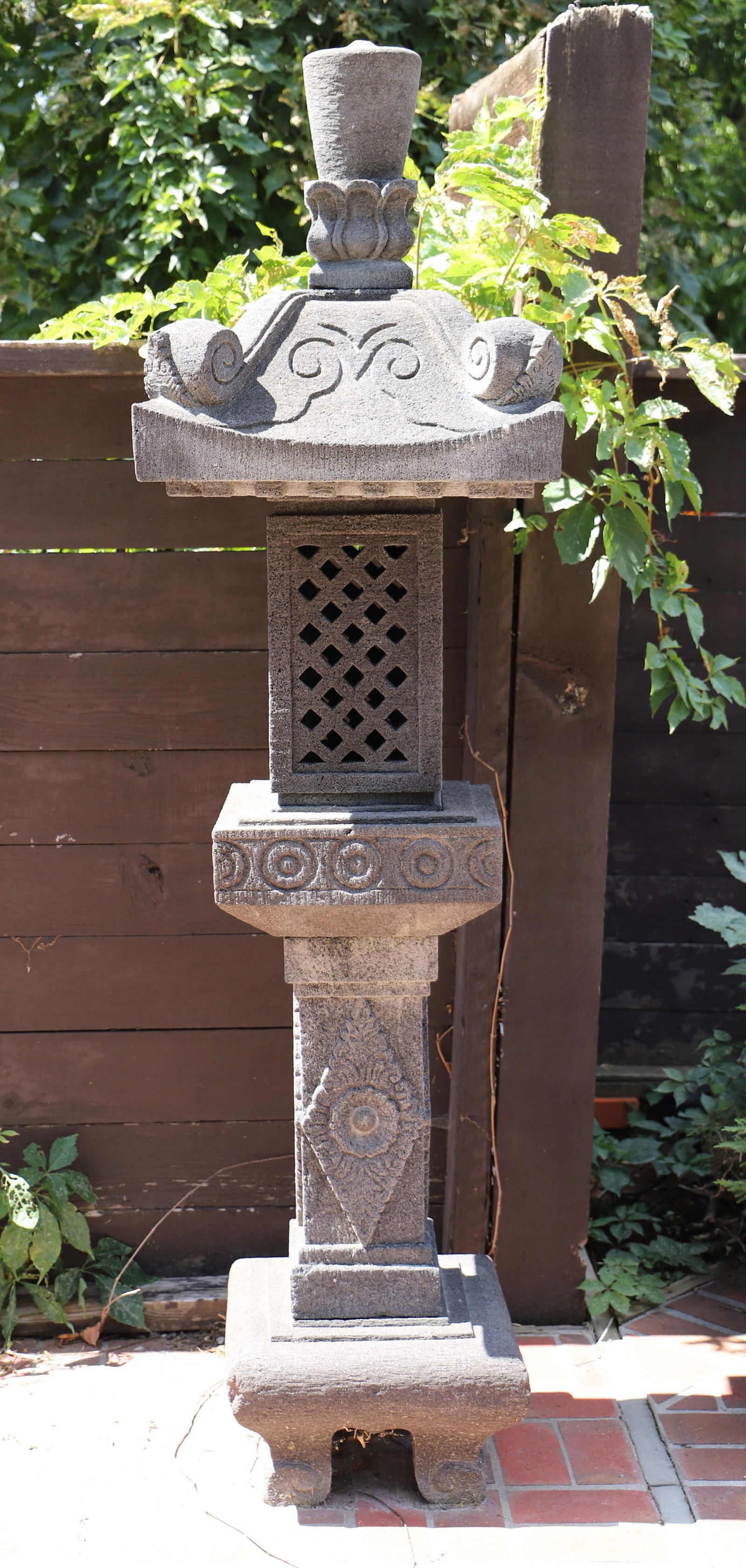 Garden Pagoda (1 of 5)