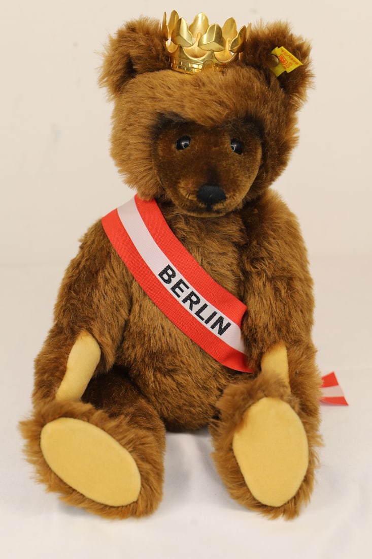 Steiff, Stuffed Bear (1 of 4)