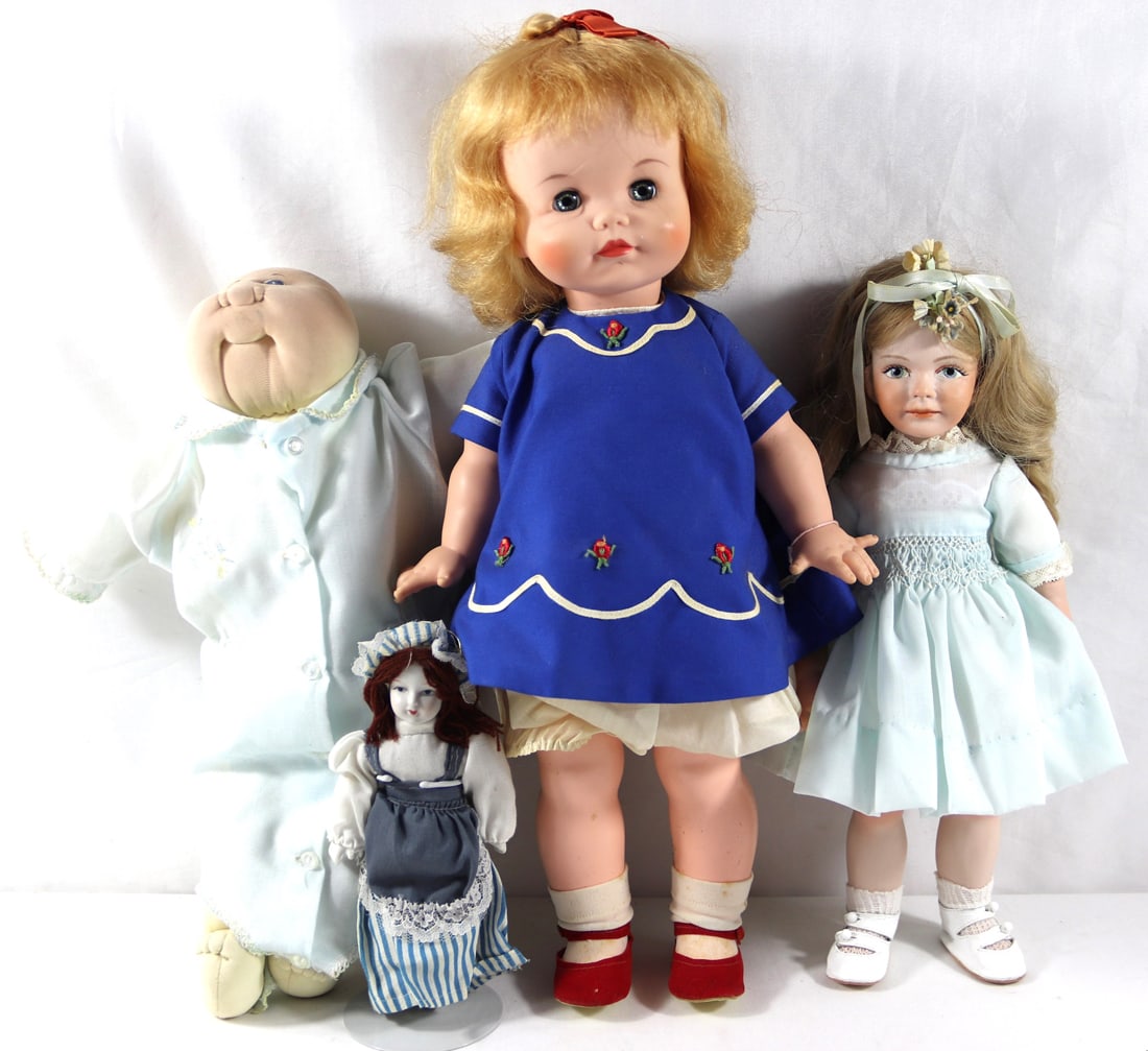 Mme Alexander, The Little People, X. Roberts, Phyllis Wright, Dolls (1 of 4)