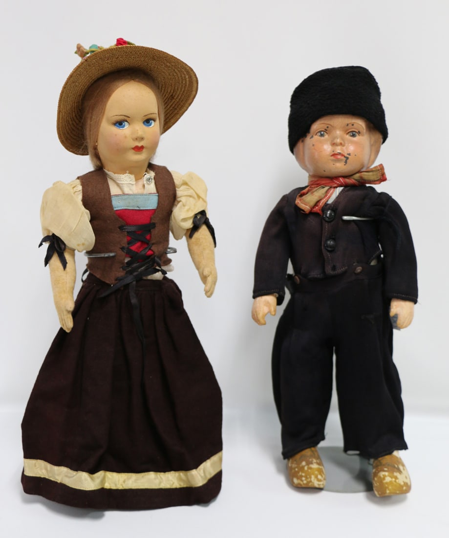 Foreign Dolls (1 of 6)