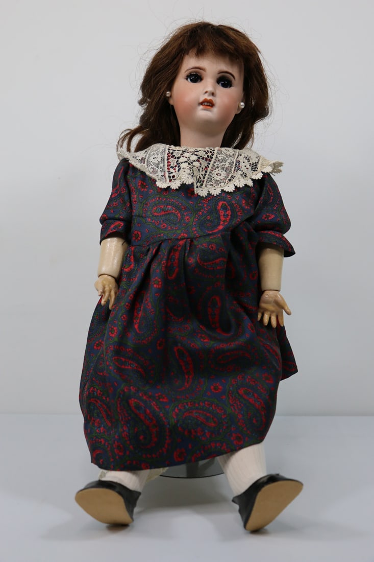 Bisque Head Doll (1 of 5)