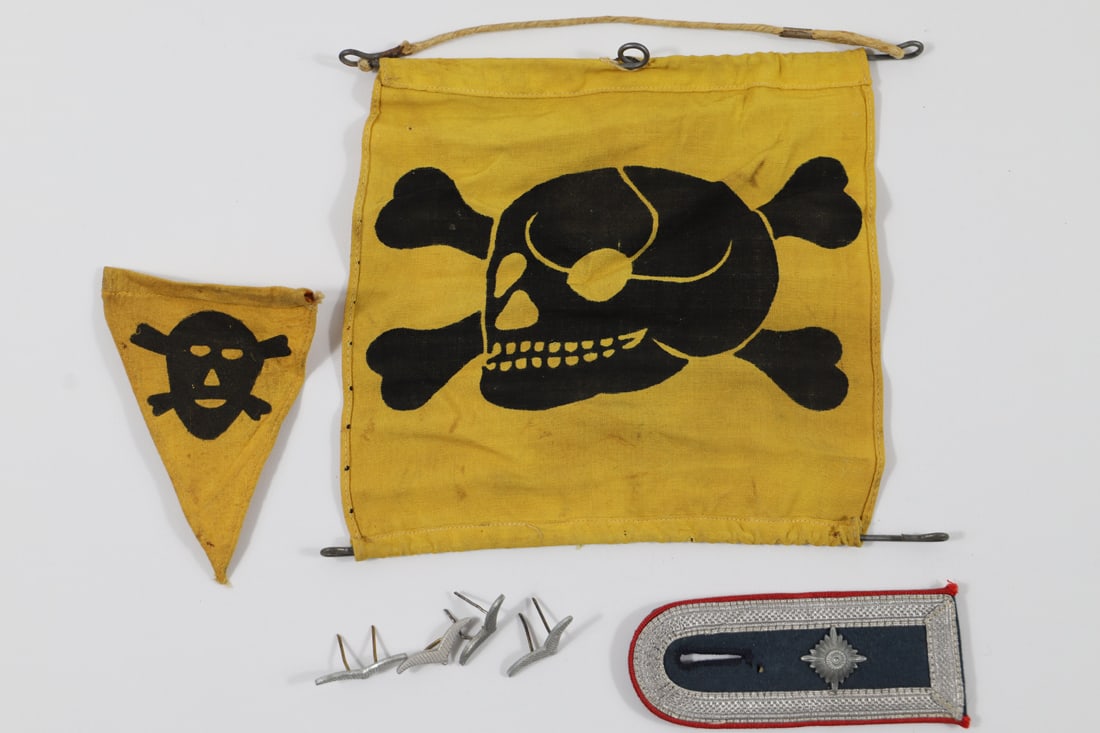 German Epaulette, Minefield Flags (1 of 5)