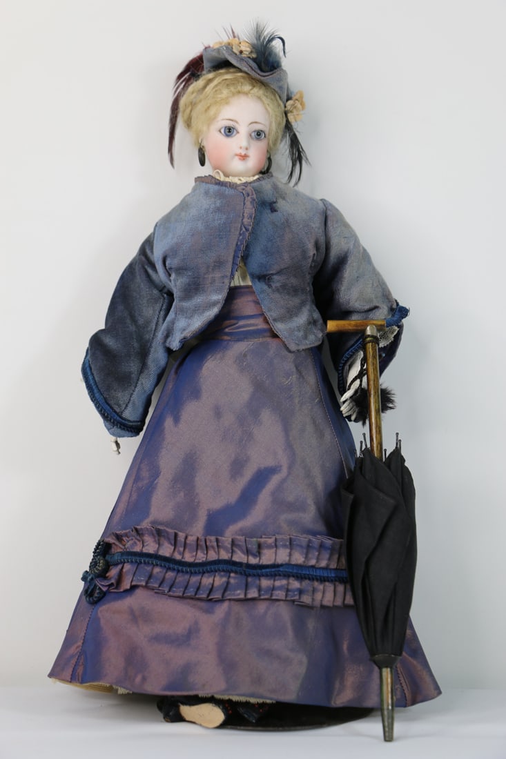 French Fashion Doll (1 of 7)