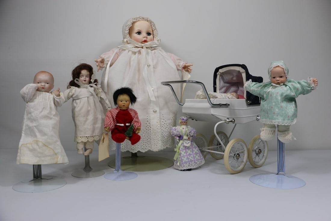 Mme Alexander, Karen McMichael, Boots Tyner, Vintage Dolls, Carriage (1 of 10)